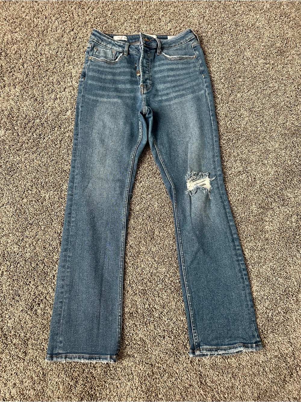 Vigoss Medium Blue Straight Leg Jeans with Distressed Knee